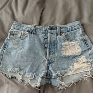 Vintage Levi 501 cutoff shorts